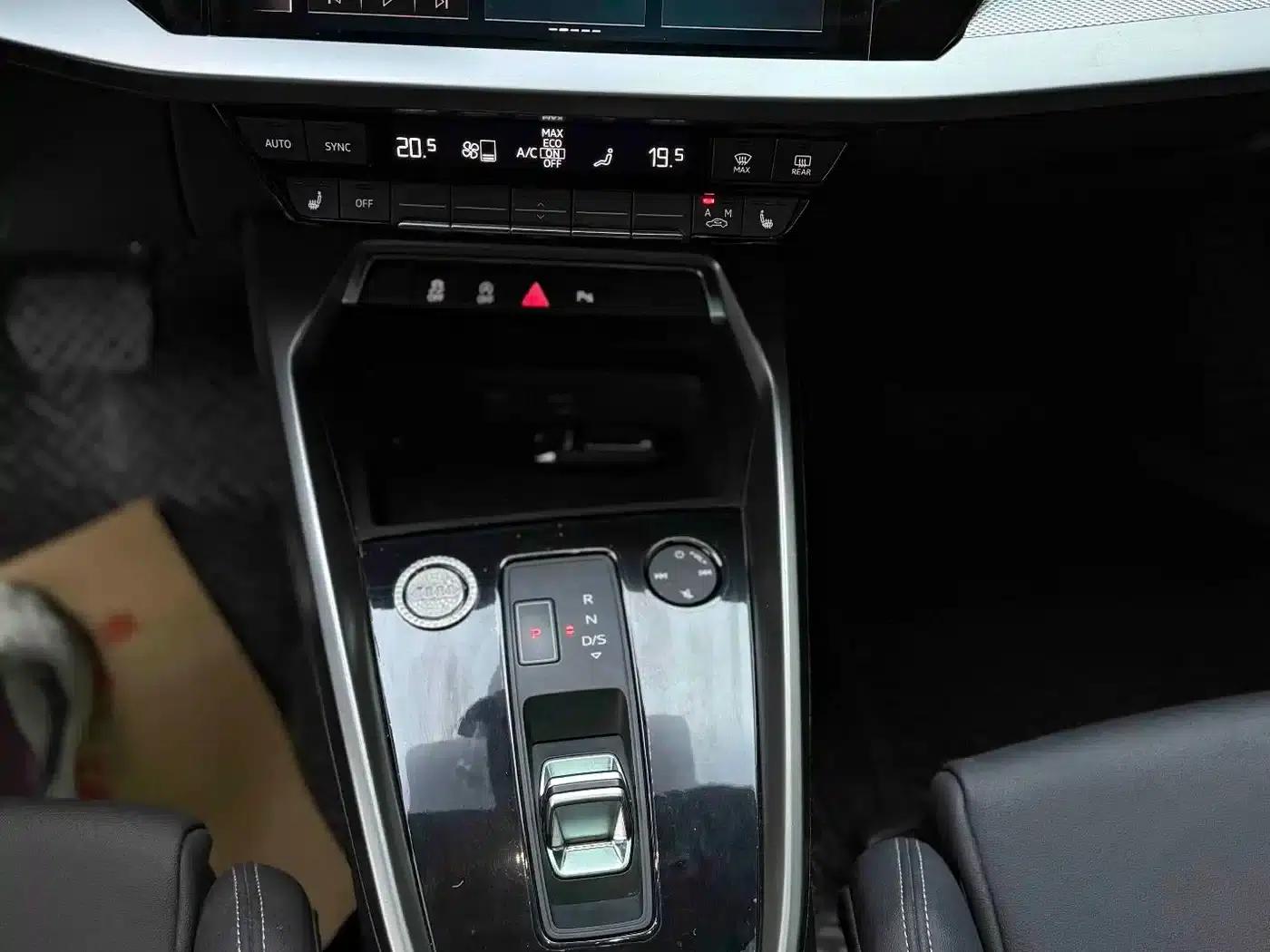 Audi A3 2023 Sportback 35 TFSI Fashion Sport — миниатюра 24
