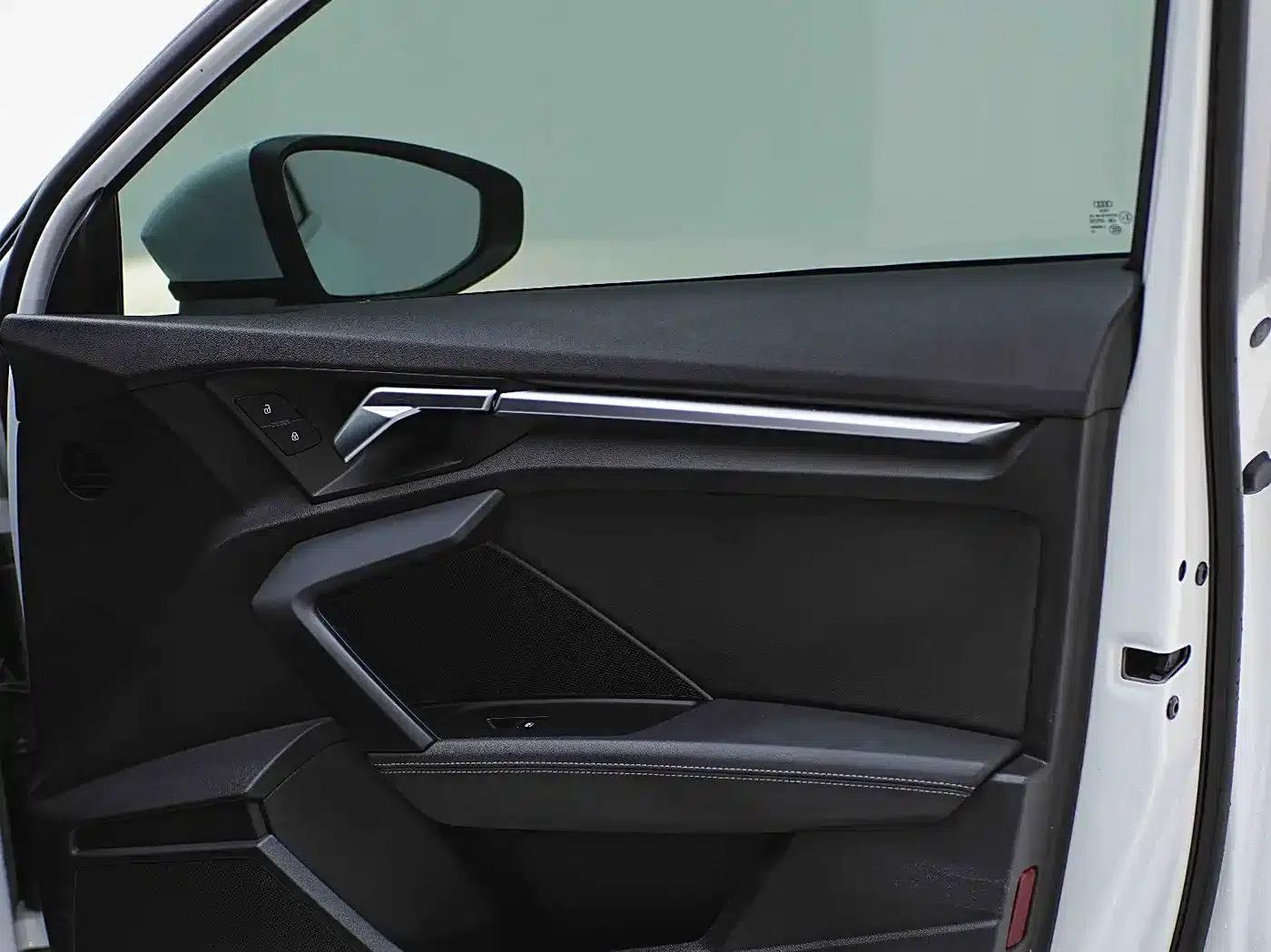 Audi A3 2023 Sportback 35 TFSI Fashion Sport — миниатюра 9