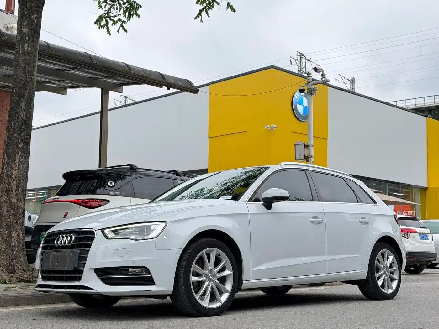 Audi A3 2016 Sportback 35 TFSI Fashion Edition — миниатюра 1
