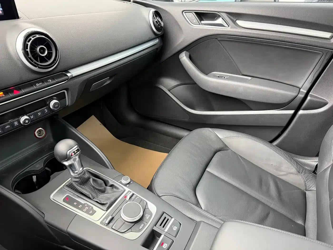 Audi A3 2016 Sportback 35 TFSI Fashion Edition — миниатюра 10