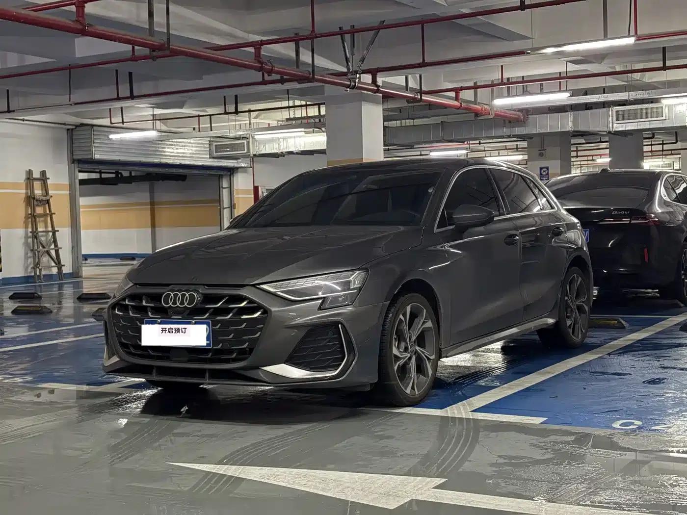 Audi A3 2025 Sportback 35TFSI Flying Spur Luxury Edition — миниатюра 2