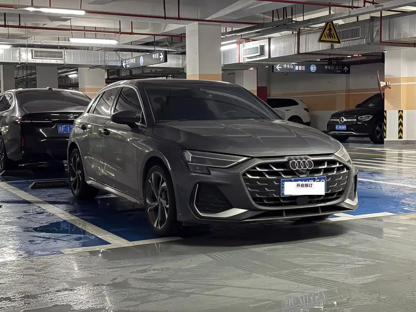 Audi A3 2025 Sportback 35TFSI Flying Spur Luxury Edition — миниатюра 3