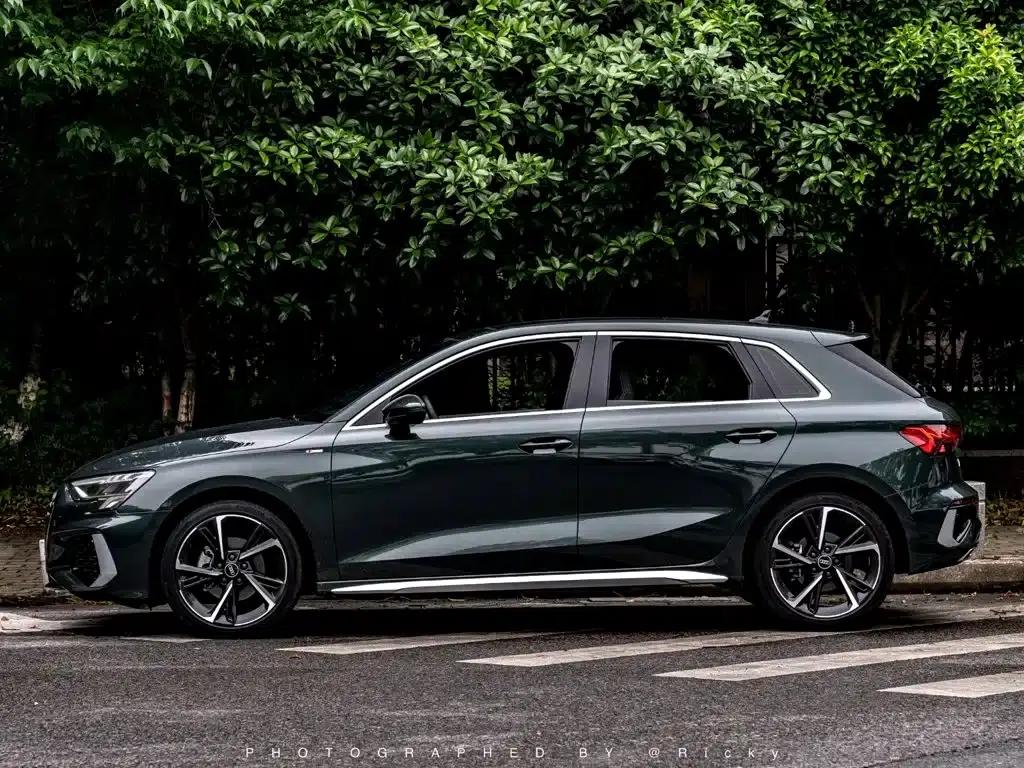 Audi A3 2024 Sportback 35 TFSI Fashion Sport — миниатюра 2
