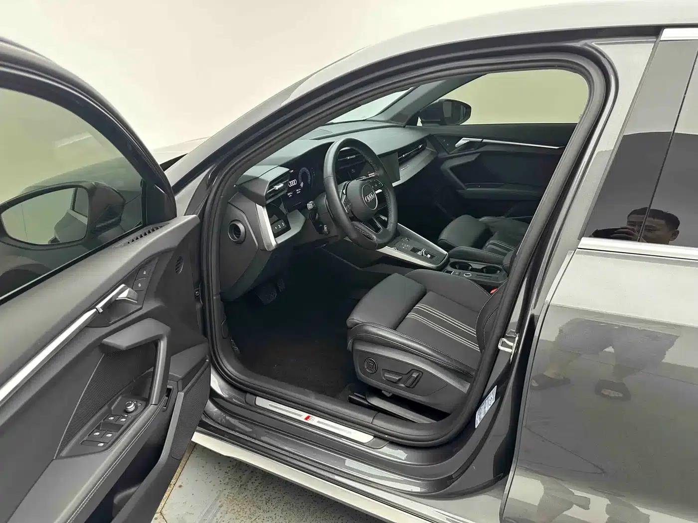 Audi A3 2023 Facelift A3L Limousine 35 TFSI Sporty Edition — миниатюра 9