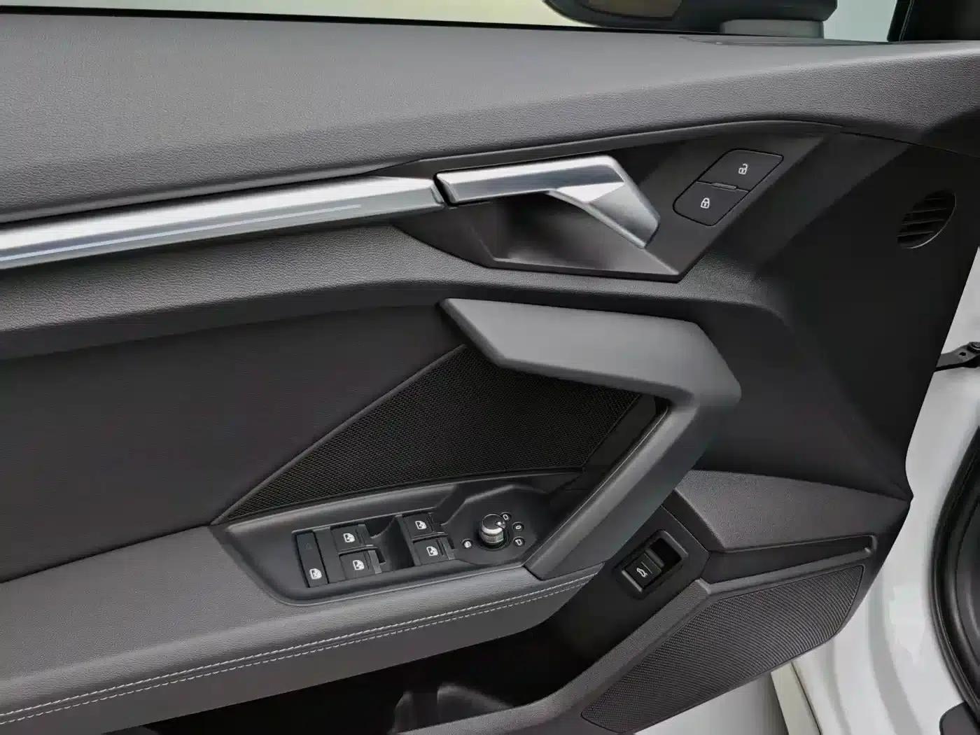 2023 Audi A3 A3L Limousine 35 TFSI Fashion Sport — миниатюра 18