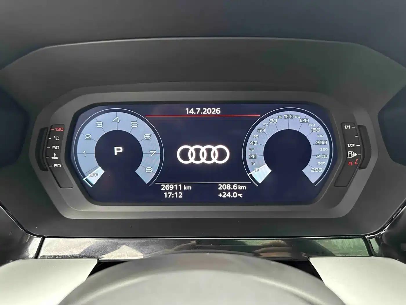 Audi A3 2023 Facelift Sportback 35 TFSI Fashion Sporty Model — миниатюра 18