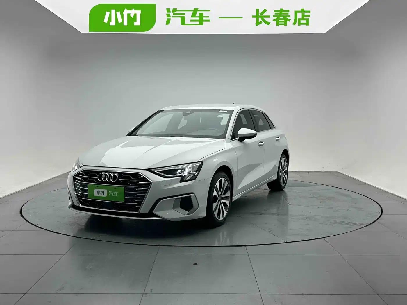 Audi A3 2022 Sportback 35 TFSI Progressive Elegance — миниатюра 1