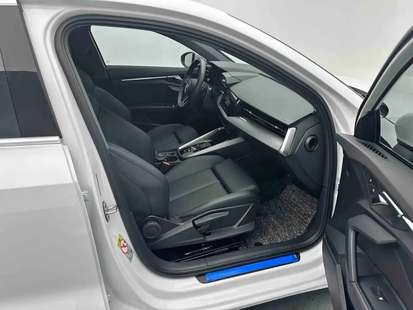 Audi A3 2022 Sportback 35 TFSI Progressive Elegance — миниатюра 7