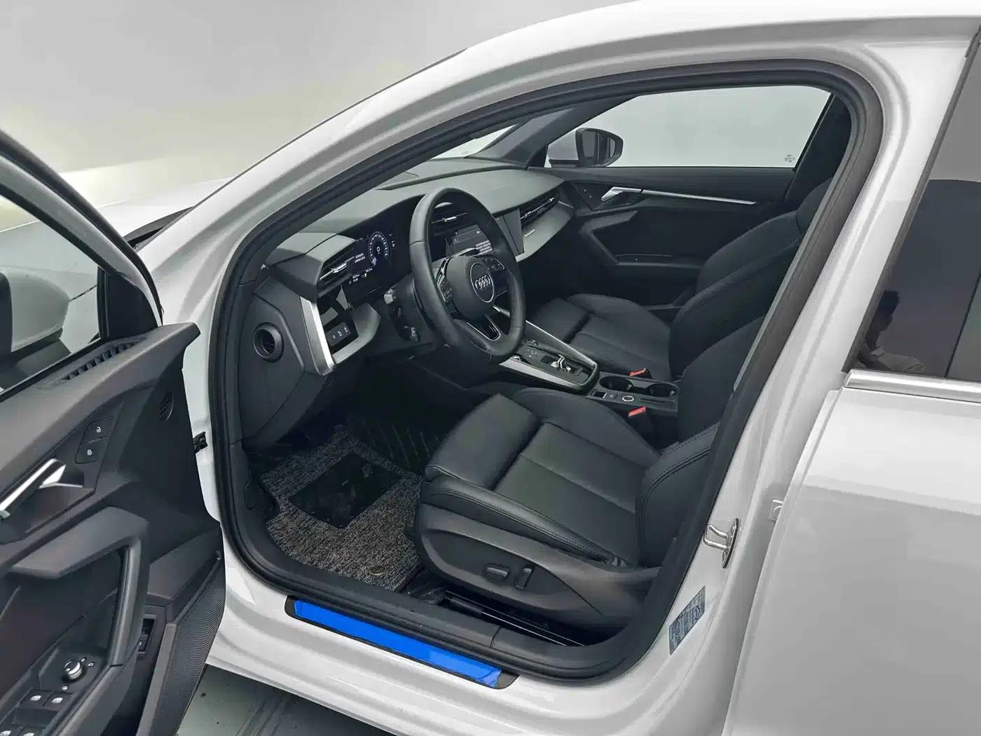 Audi A3 2022 Sportback 35 TFSI Progressive Elegance — миниатюра 9