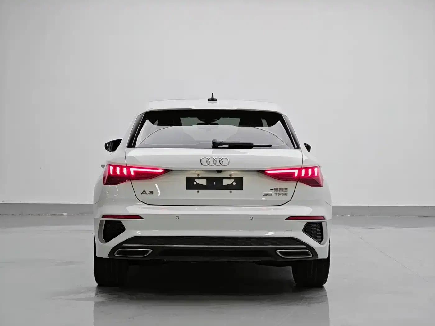 Audi A3 2022 Sportback 35 TFSI Fashion Sport — миниатюра 6