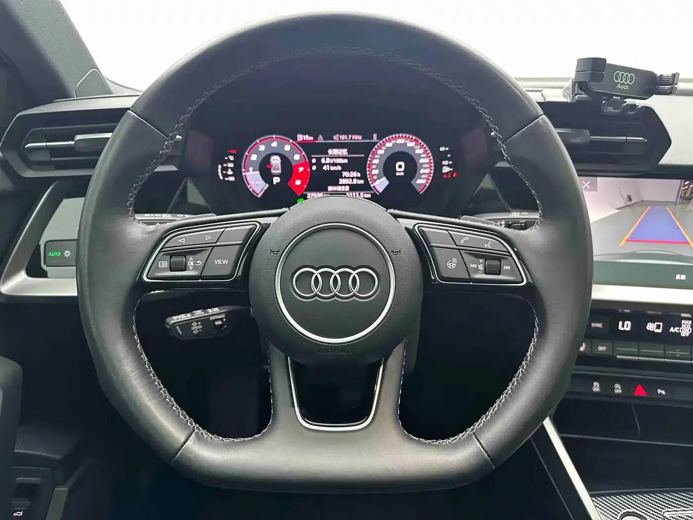 Audi A3 2023 Facelift A3L Limousine 35 TFSI Sporty Edition — миниатюра 17