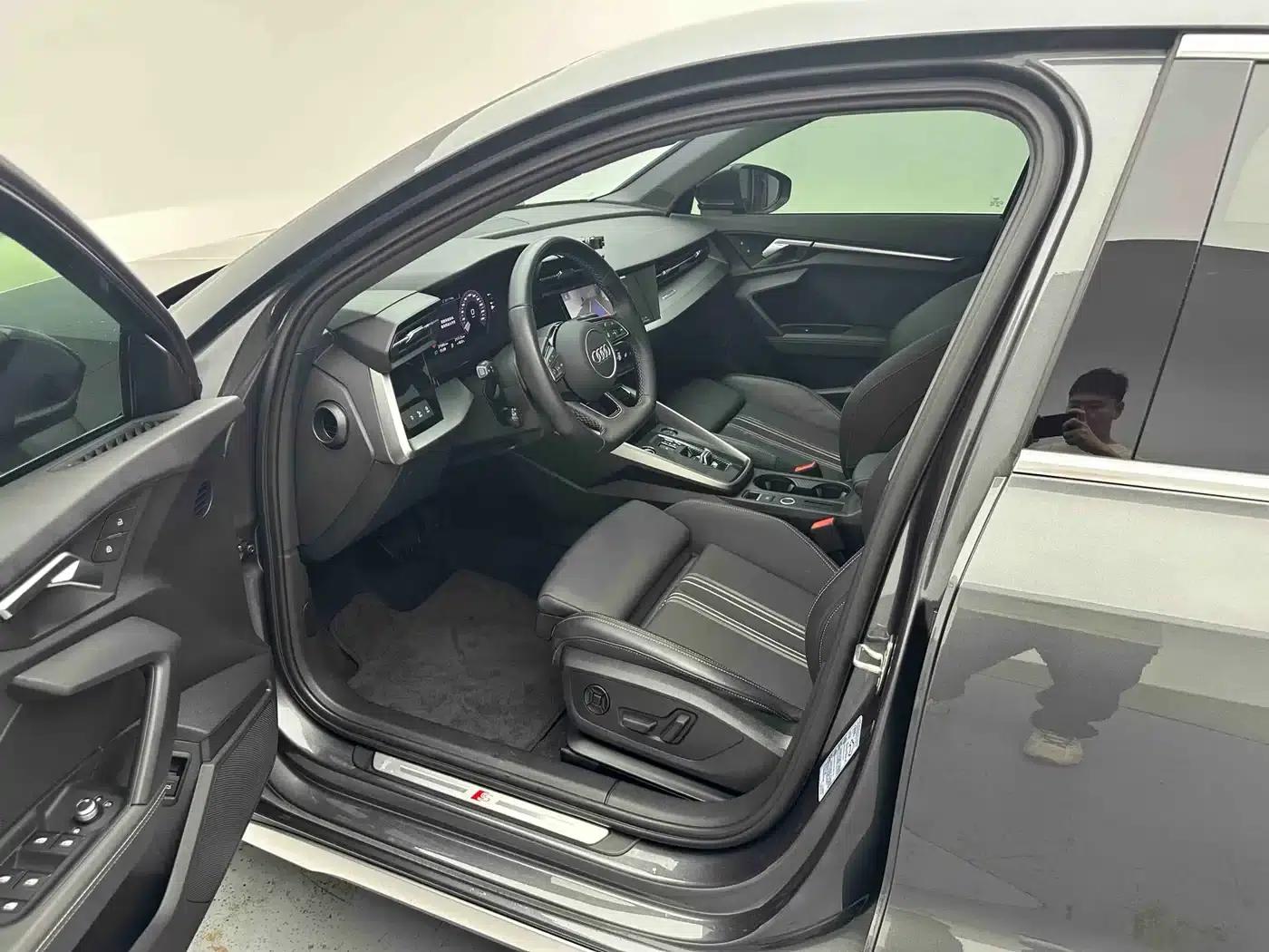 Audi A3 2023 Facelift A3L Limousine 35 TFSI Sporty Edition — миниатюра 9