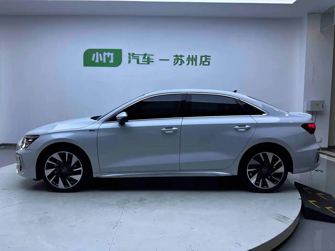 Audi A3 2023 Facelift A3L Limousine 35 TFSI Sporty Edition — миниатюра 6