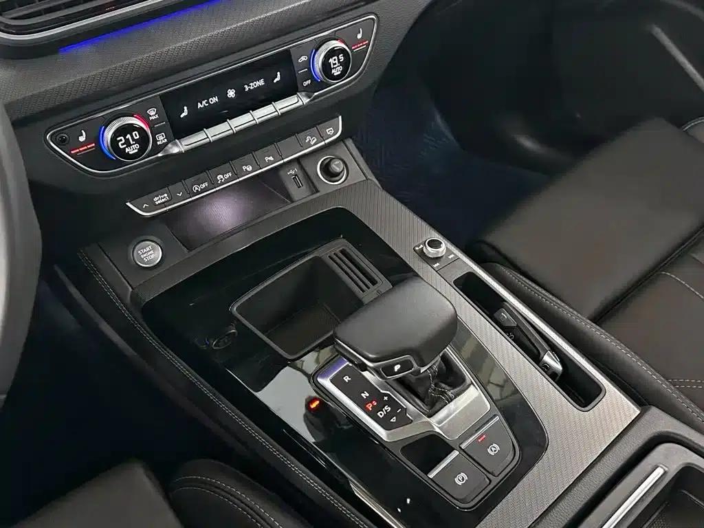 Audi Q5L 2022 40T Luxury Dynamic — миниатюра 16