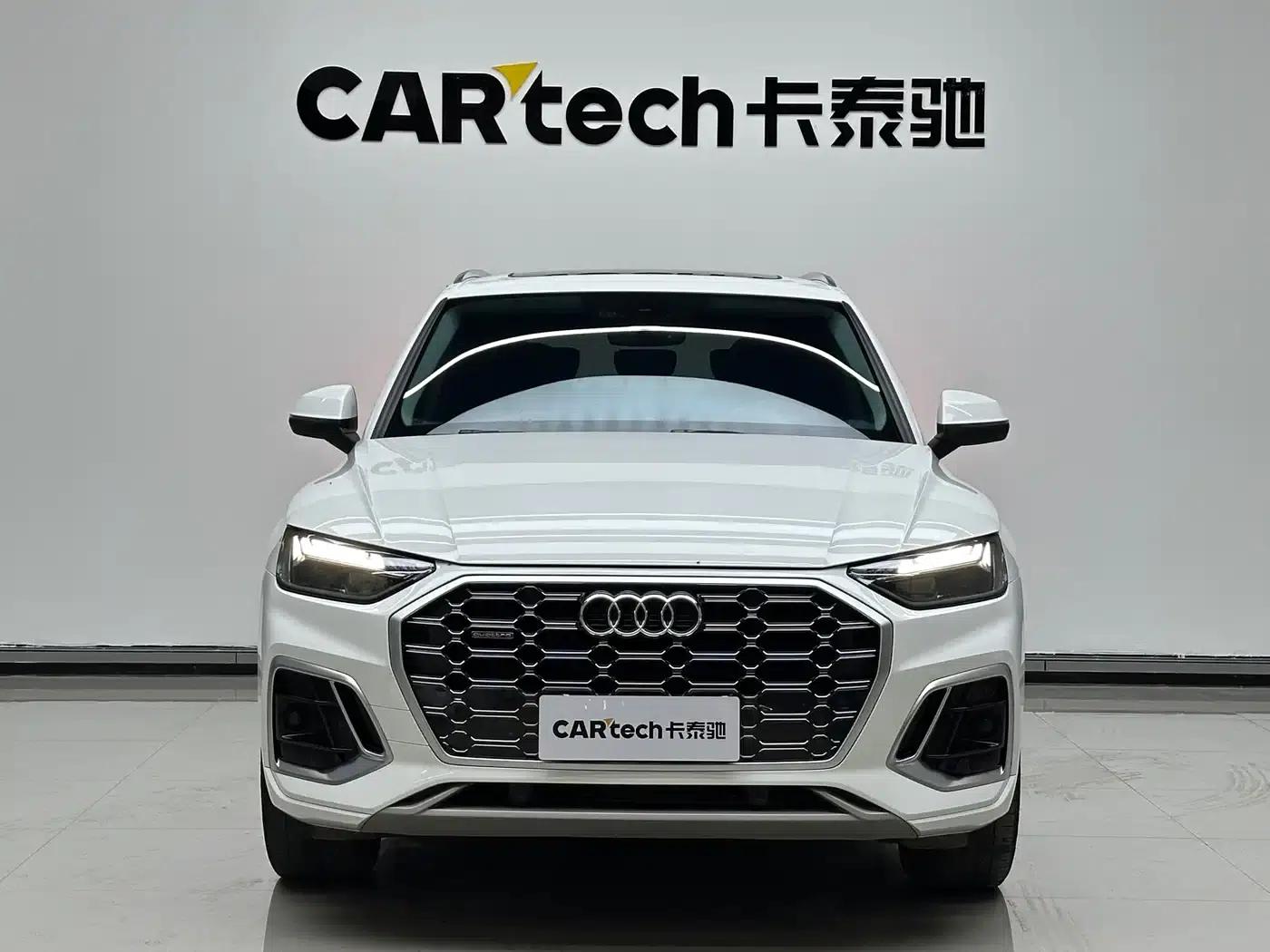 Audi Q5L 2022 40T Luxury Dynamic — миниатюра 2