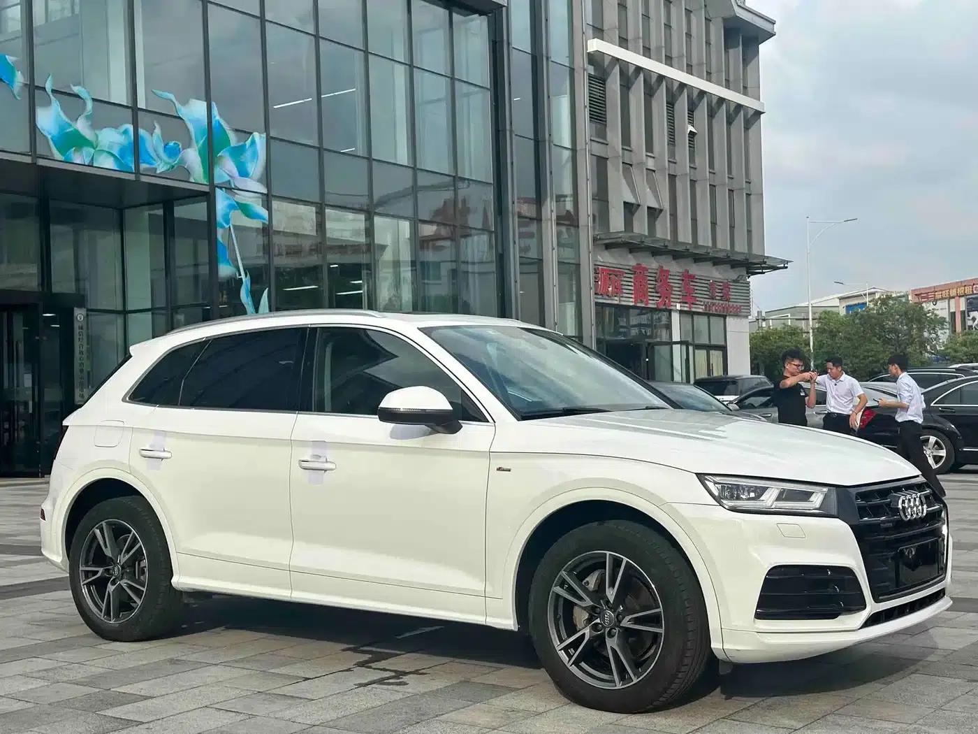 Audi Q5L 2018 40 TFSI Luxury Fashion Edition (National V Emission Standard) — миниатюра 3