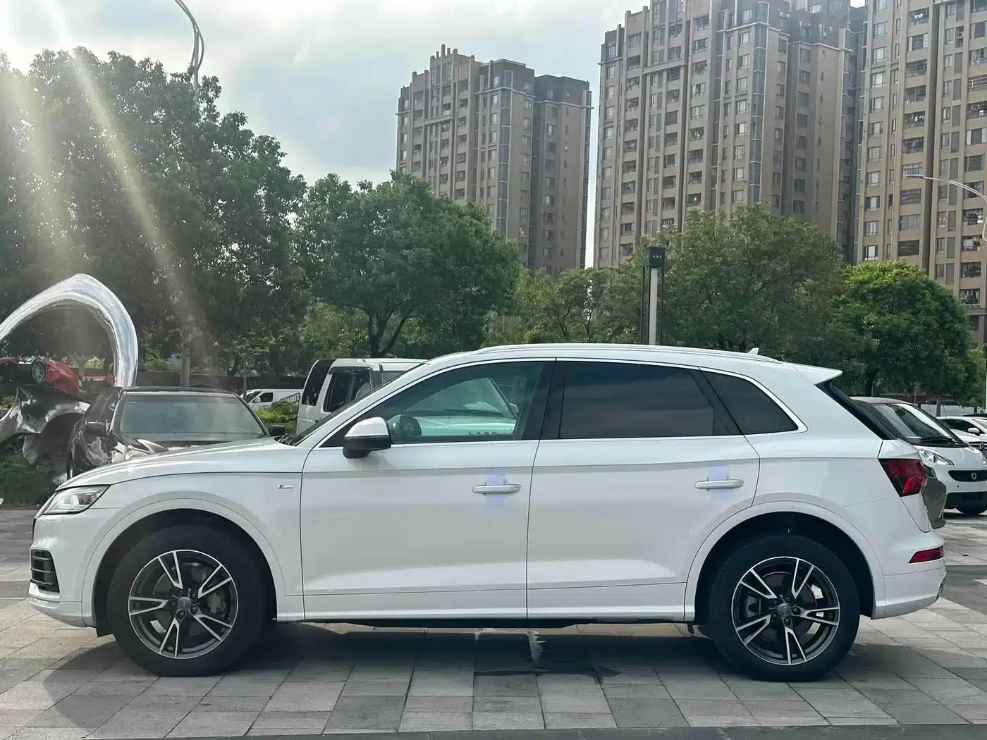 Audi Q5L 2018 40 TFSI Luxury Fashion Edition (National V Emission Standard) — миниатюра 7