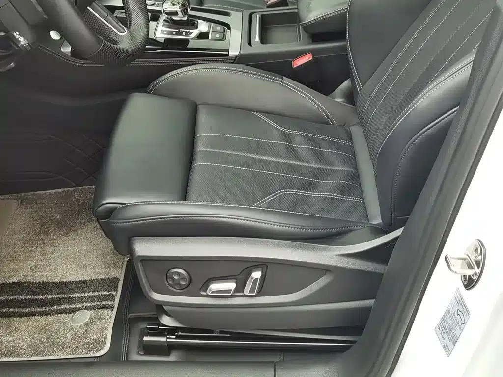 Audi Q5L 2024 40 TFSI Fashion Dynamic Edition — миниатюра 20