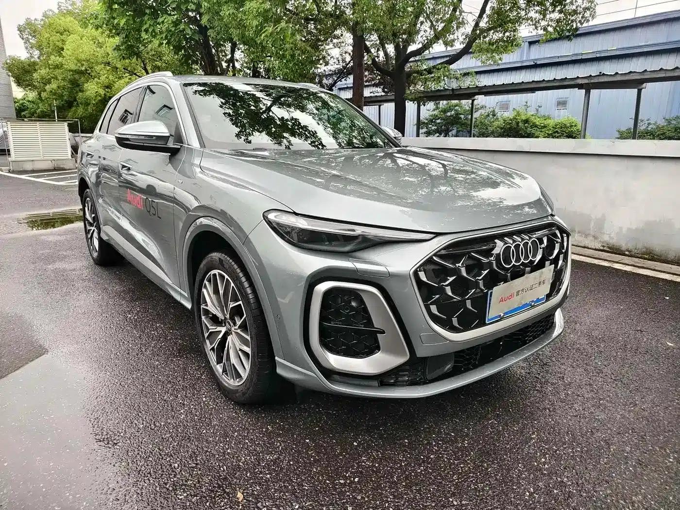 Audi Q5L 2026 2.0T Exclusive Edition for Million Users — миниатюра 3