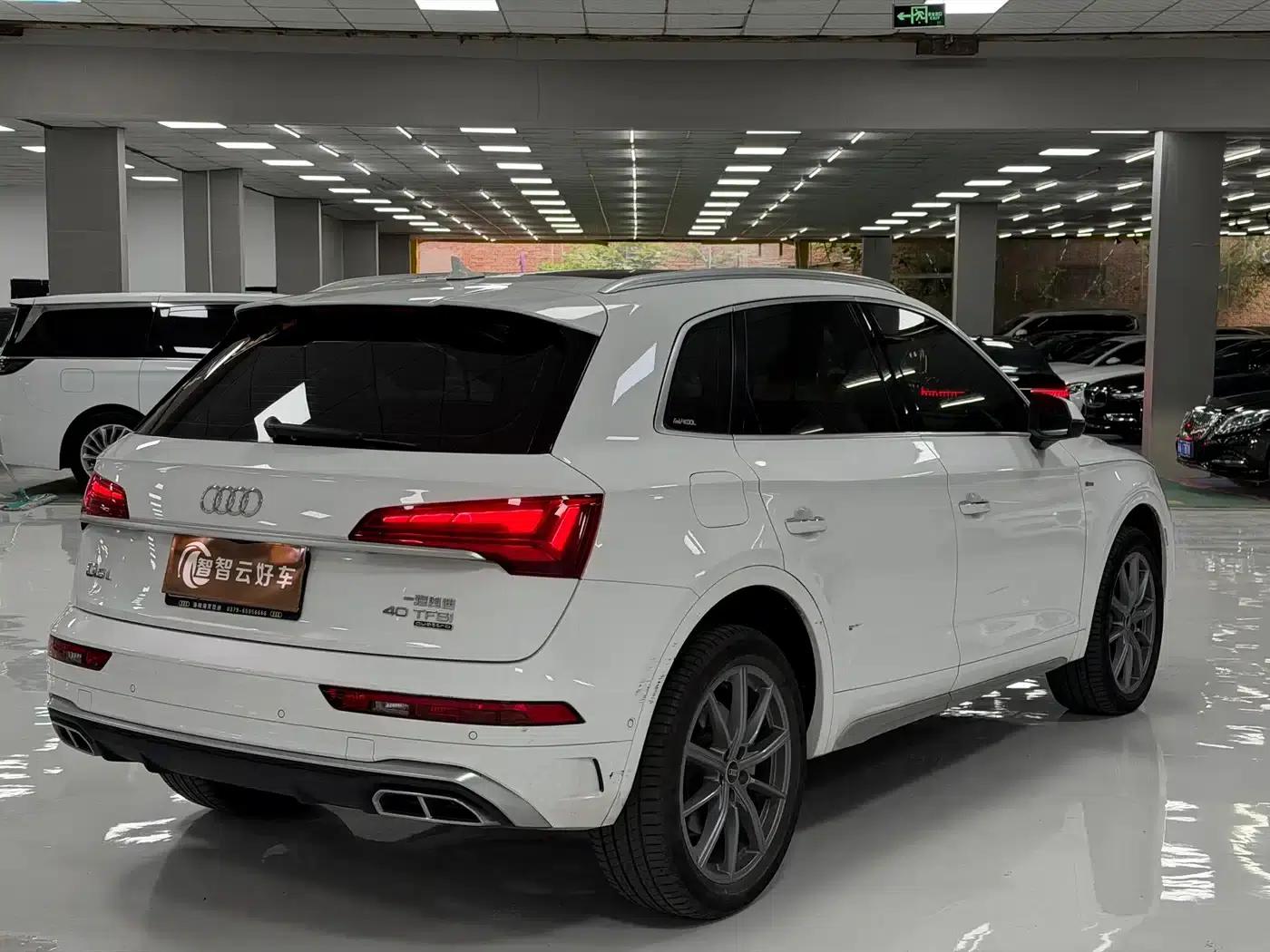 Audi Q5L 2022 40T Luxury Dynamic — миниатюра 9