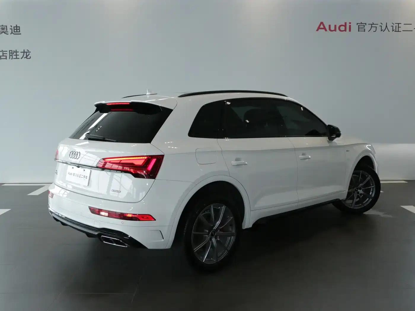 Audi Q5L 2024 40 TFSI Luxury Dynamic — миниатюра 4
