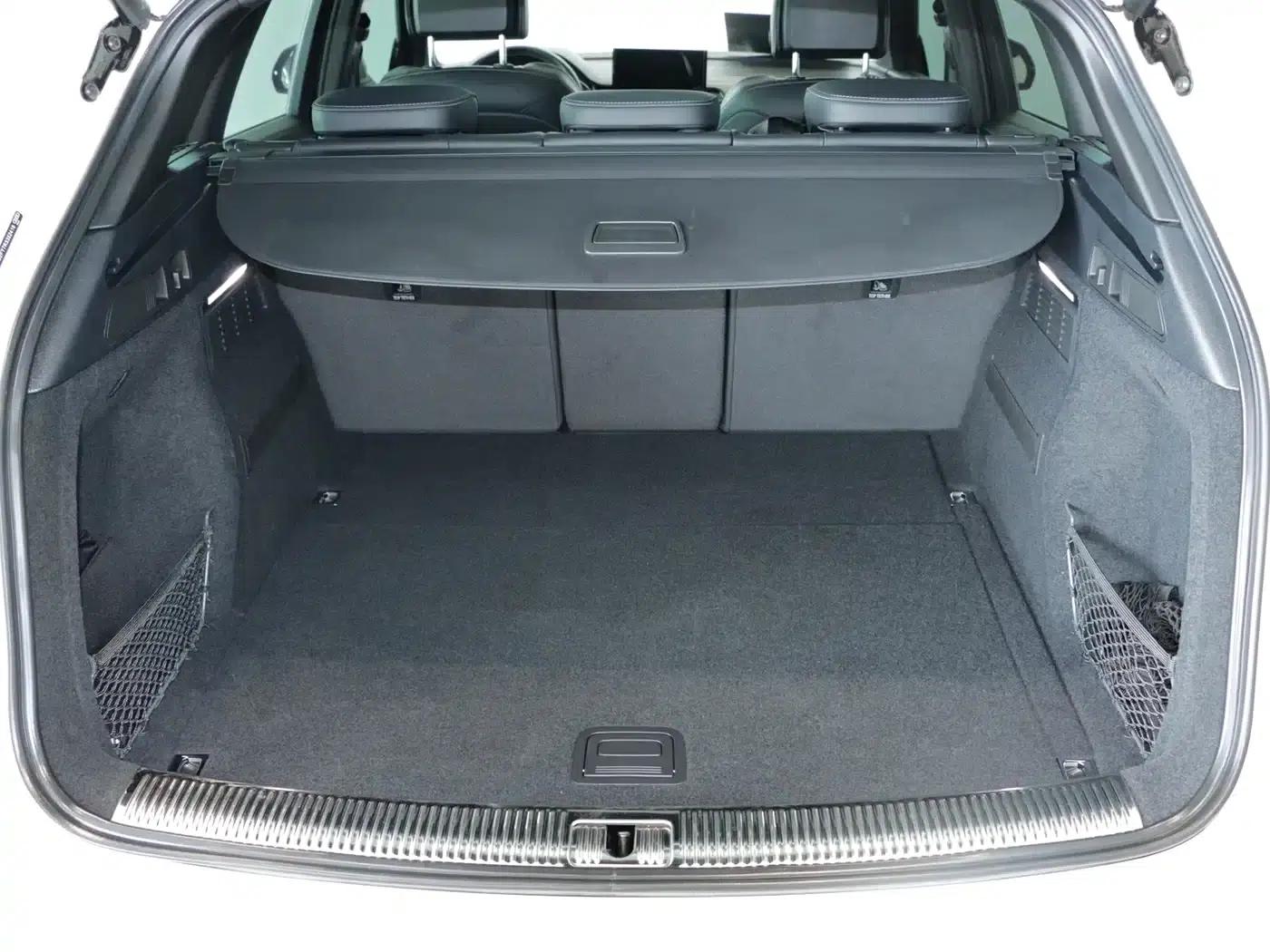 Audi Q5L 2024 40 TFSI Luxury Dynamic — миниатюра 6