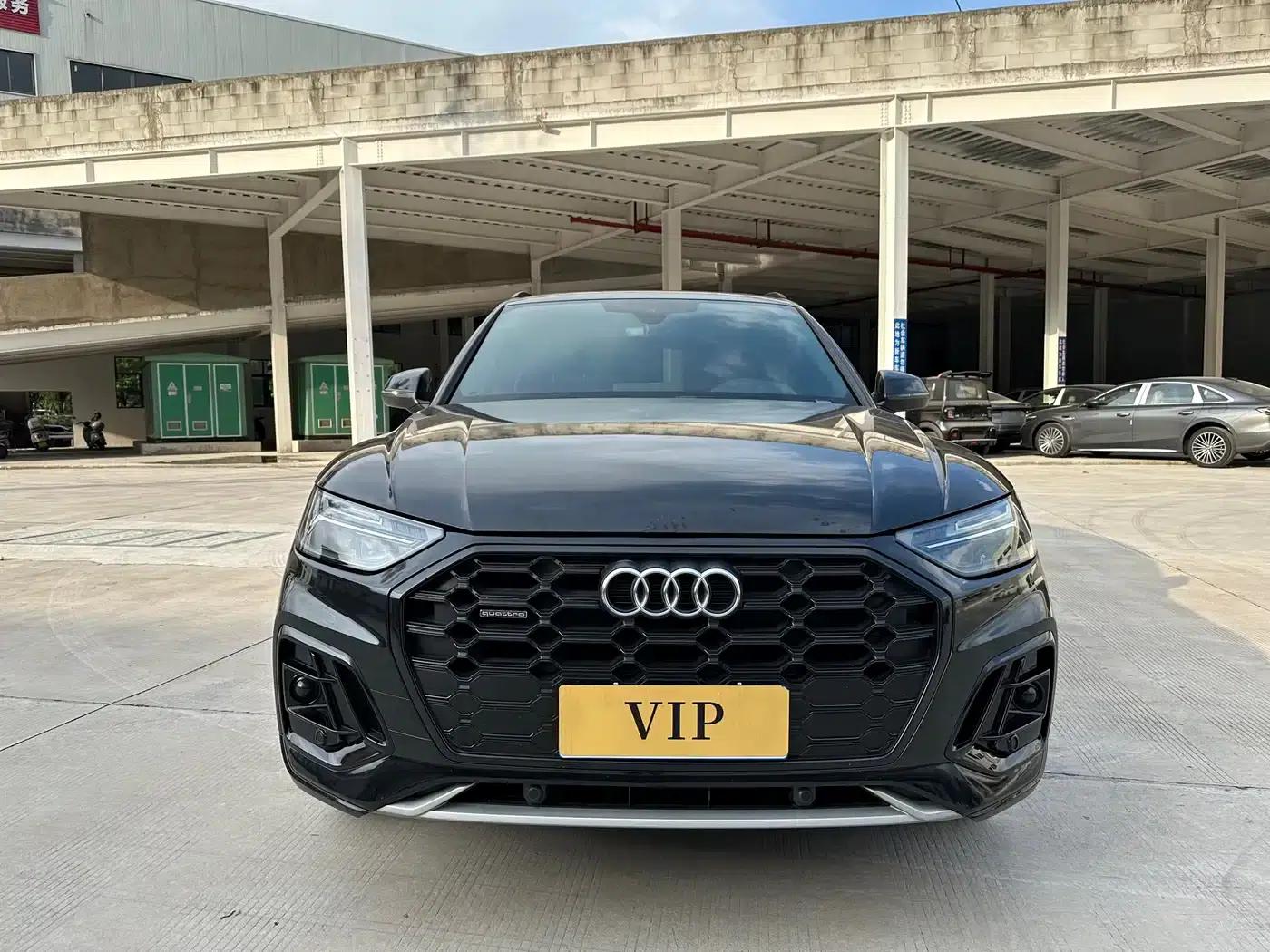 Audi Q5L 2024 40 TFSI Luxury Dynamic — миниатюра 2