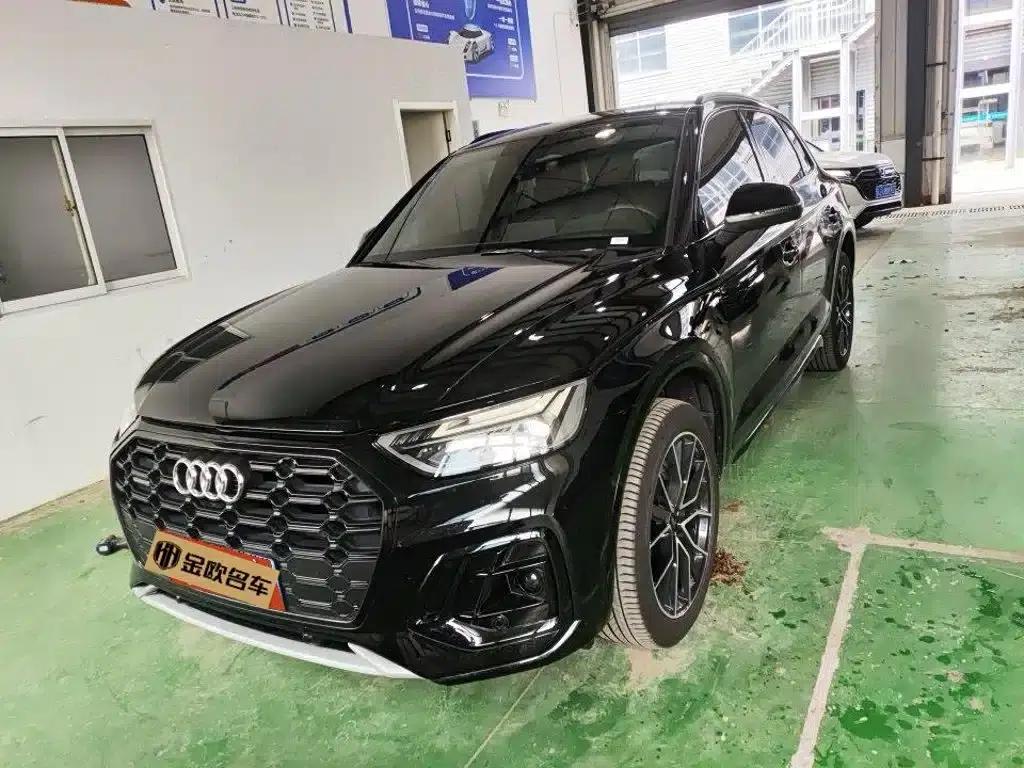 Audi Q5L 2026 45th Anniversary Edition 40 TFSI Luxury Dynamic — миниатюра 1