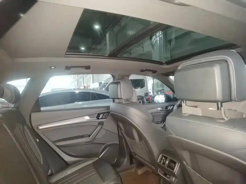 Audi Q5L 2026 45th Anniversary Edition 40 TFSI Luxury Dynamic — миниатюра 9