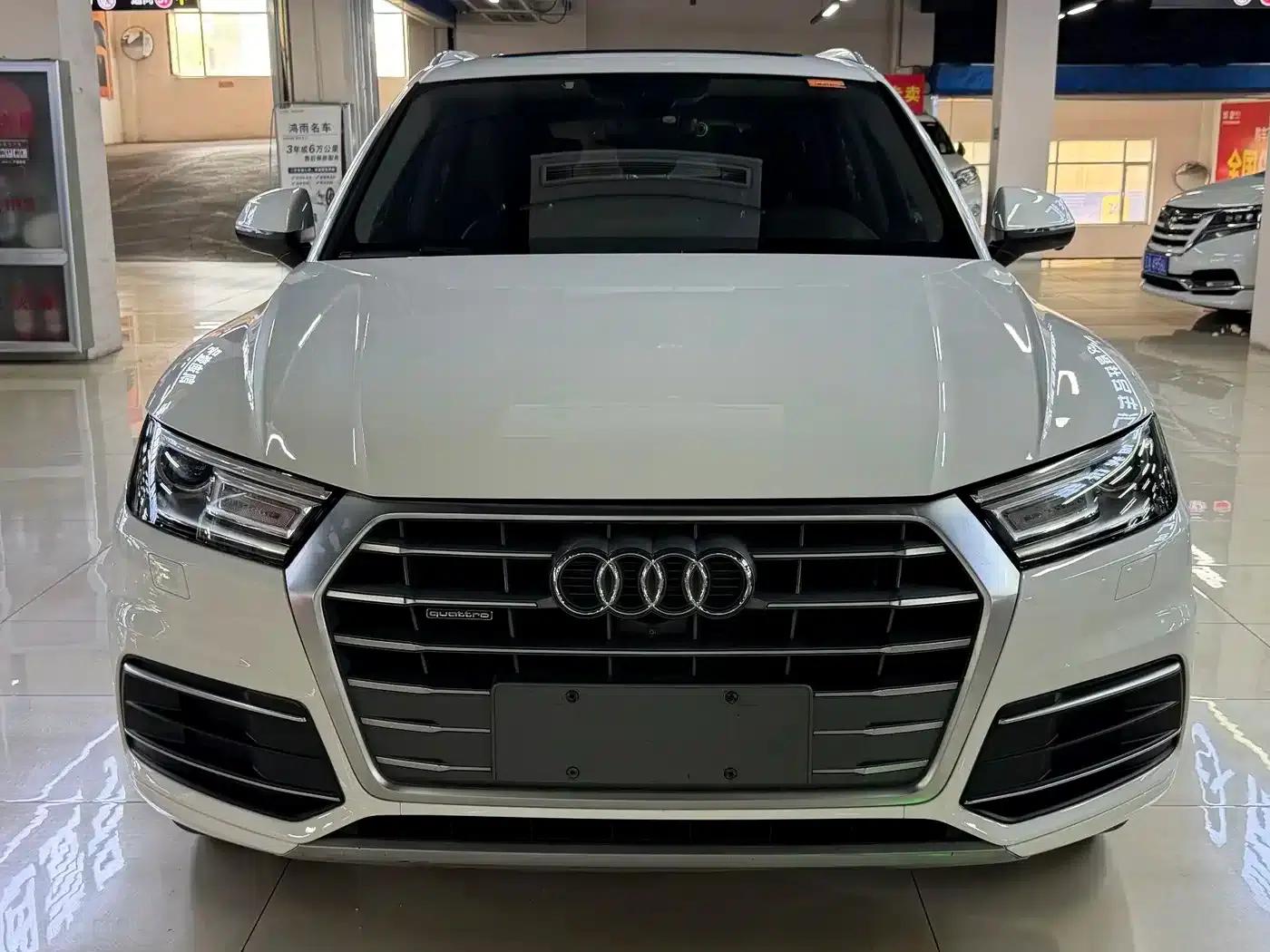 Audi Q5L 2020 40 TFSI Luxury Progressive Edition — миниатюра 2