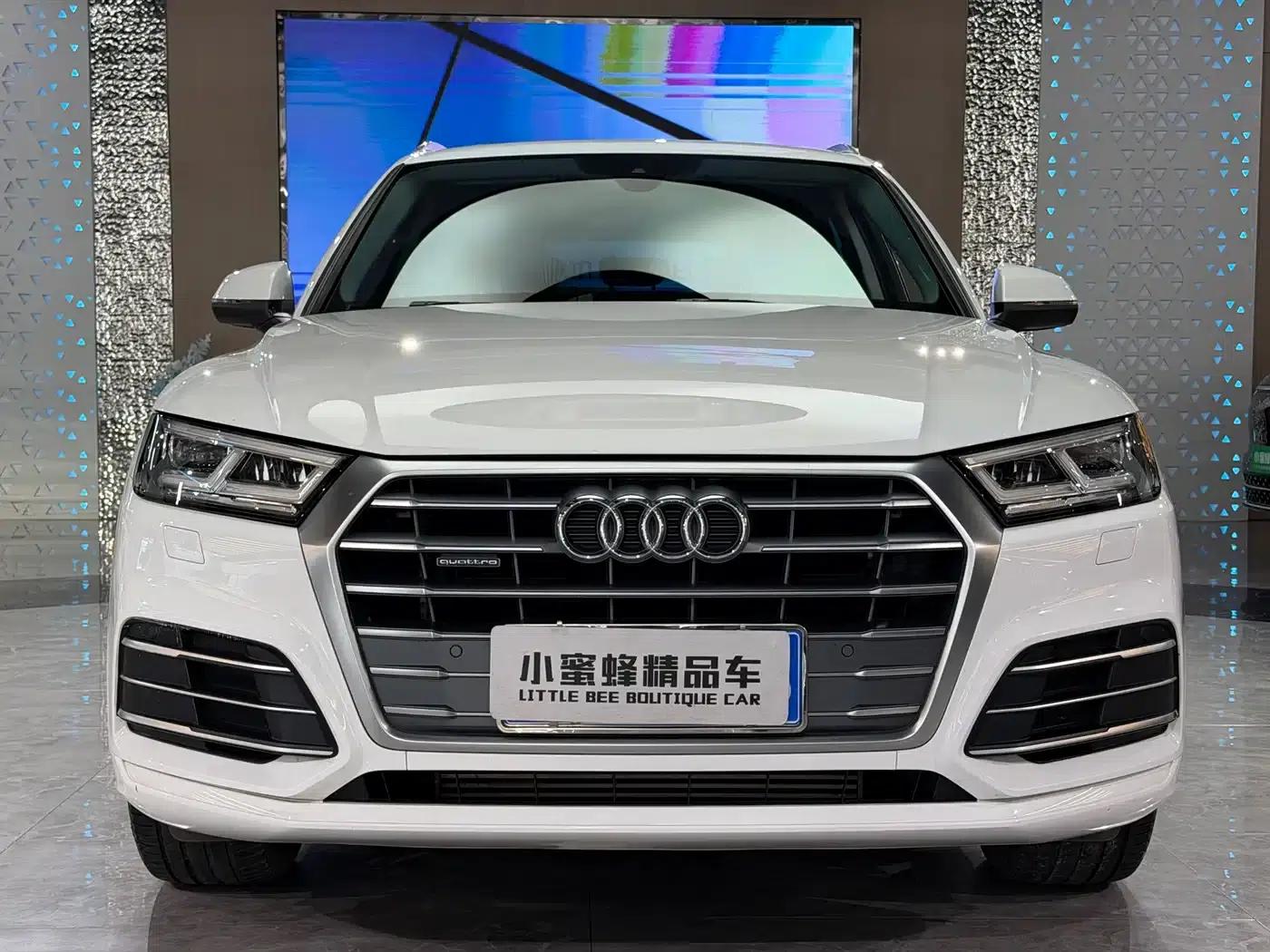 Audi Q5L 2018 40 TFSI Luxury Fashion Edition (National V Emission Standard) — миниатюра 2