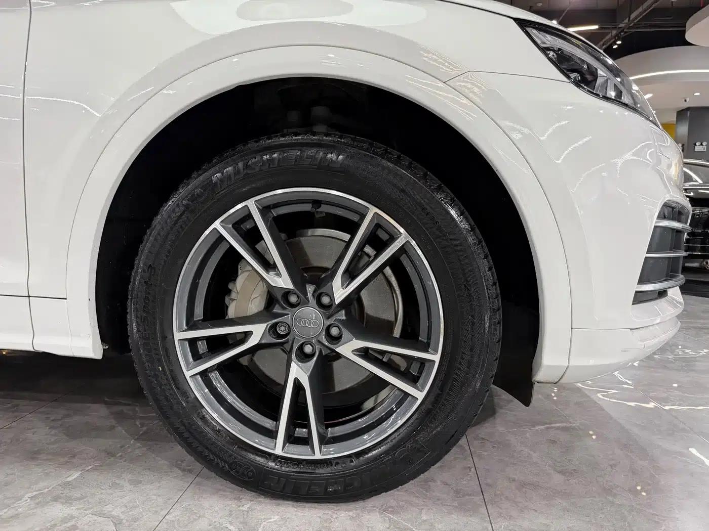 Audi Q5L 2018 40 TFSI Luxury Fashion Edition (National V Emission Standard) — миниатюра 13
