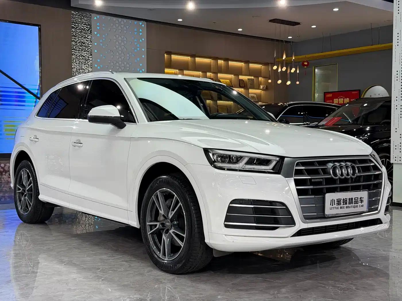Audi Q5L 2018 40 TFSI Luxury Fashion Edition (National V Emission Standard) — миниатюра 3