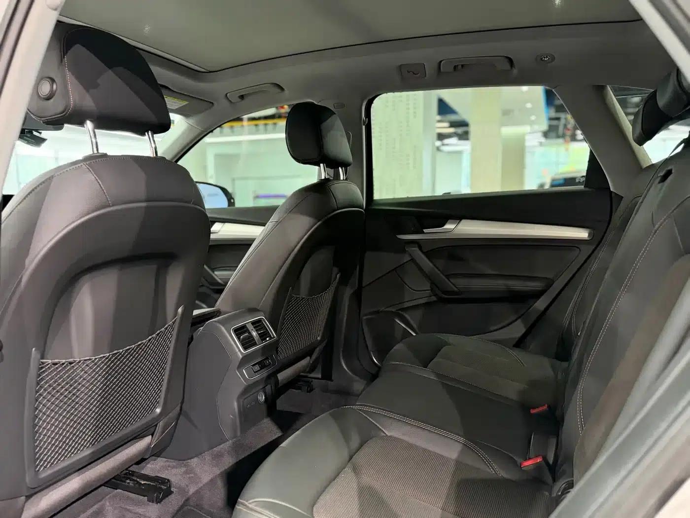 Audi Q5L 2018 40 TFSI Luxury Fashion Edition (National V Emission Standard) — миниатюра 6
