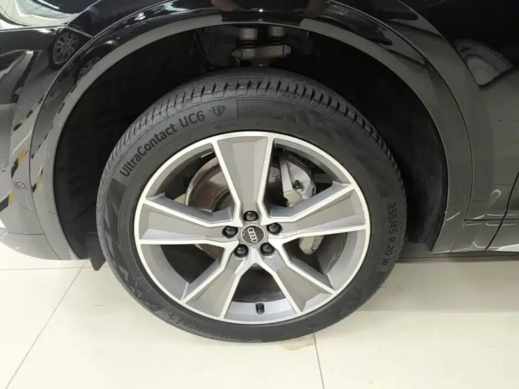 Audi Q5L 2022 Facelift 45T Luxury Dynamic — миниатюра 23