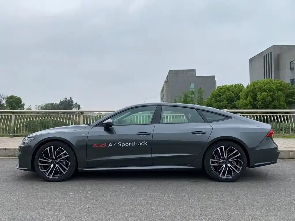 Audi A7 2024 45 TFSI Premium Edition — миниатюра 2