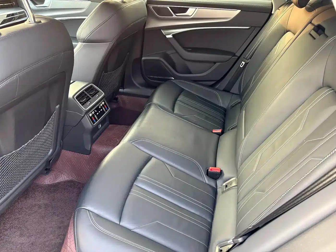 Audi A7 2024 45 TFSI Premium Edition — миниатюра 10