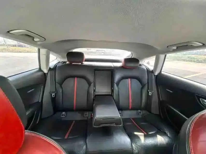 Audi A7 2014 50 TFSI quattro Comfort — миниатюра 7