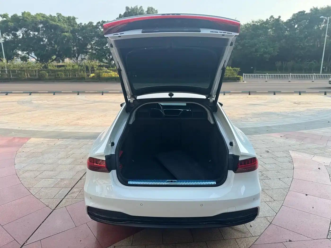 Audi A7 2022 45 TFSI Premium Edition — миниатюра 11