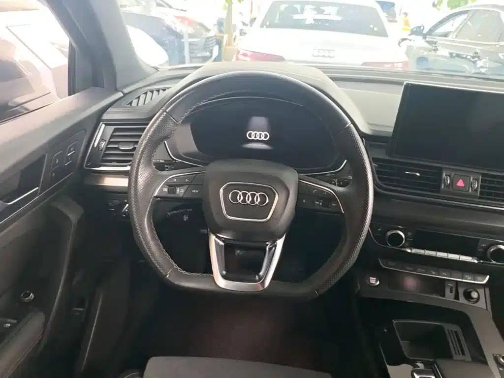 Audi Q5L Sportback 2022 40 TFSI Luxury — миниатюра 11