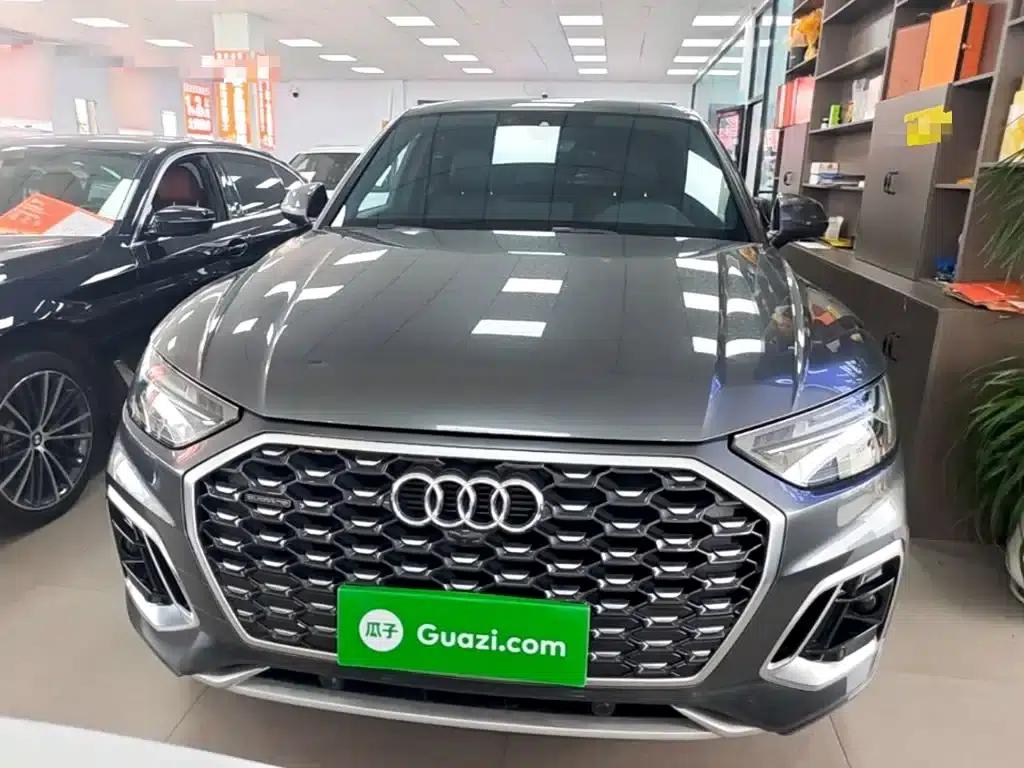 Audi Q5L Sportback 2022 40 TFSI Luxury — миниатюра 3