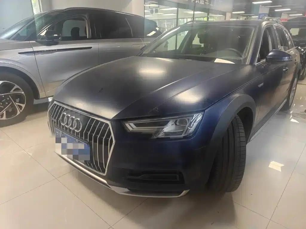 Audi A4 (Imported) 2019 45 TFSI allroad quattro Fashion Edition — миниатюра 1