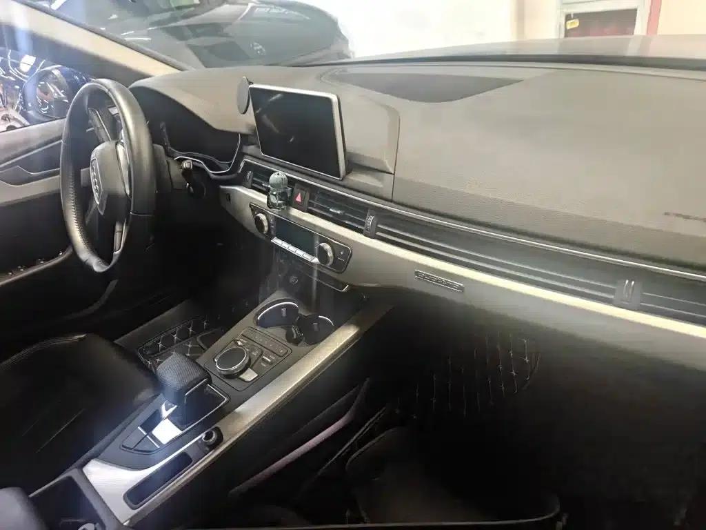 Audi A4 (Imported) 2019 45 TFSI allroad quattro Fashion Edition — миниатюра 12