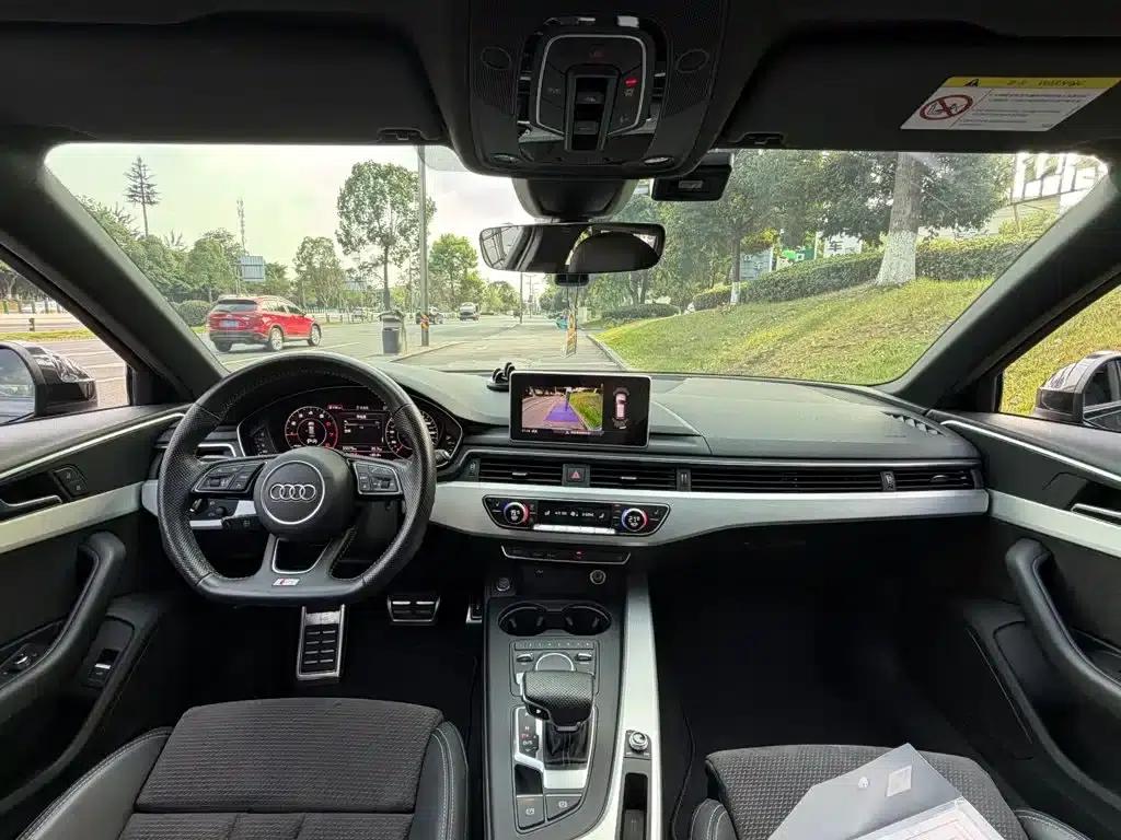 2020 Audi A4 Imported Model Avant 40 TFSI Luxury Dynamic Edition — миниатюра 13