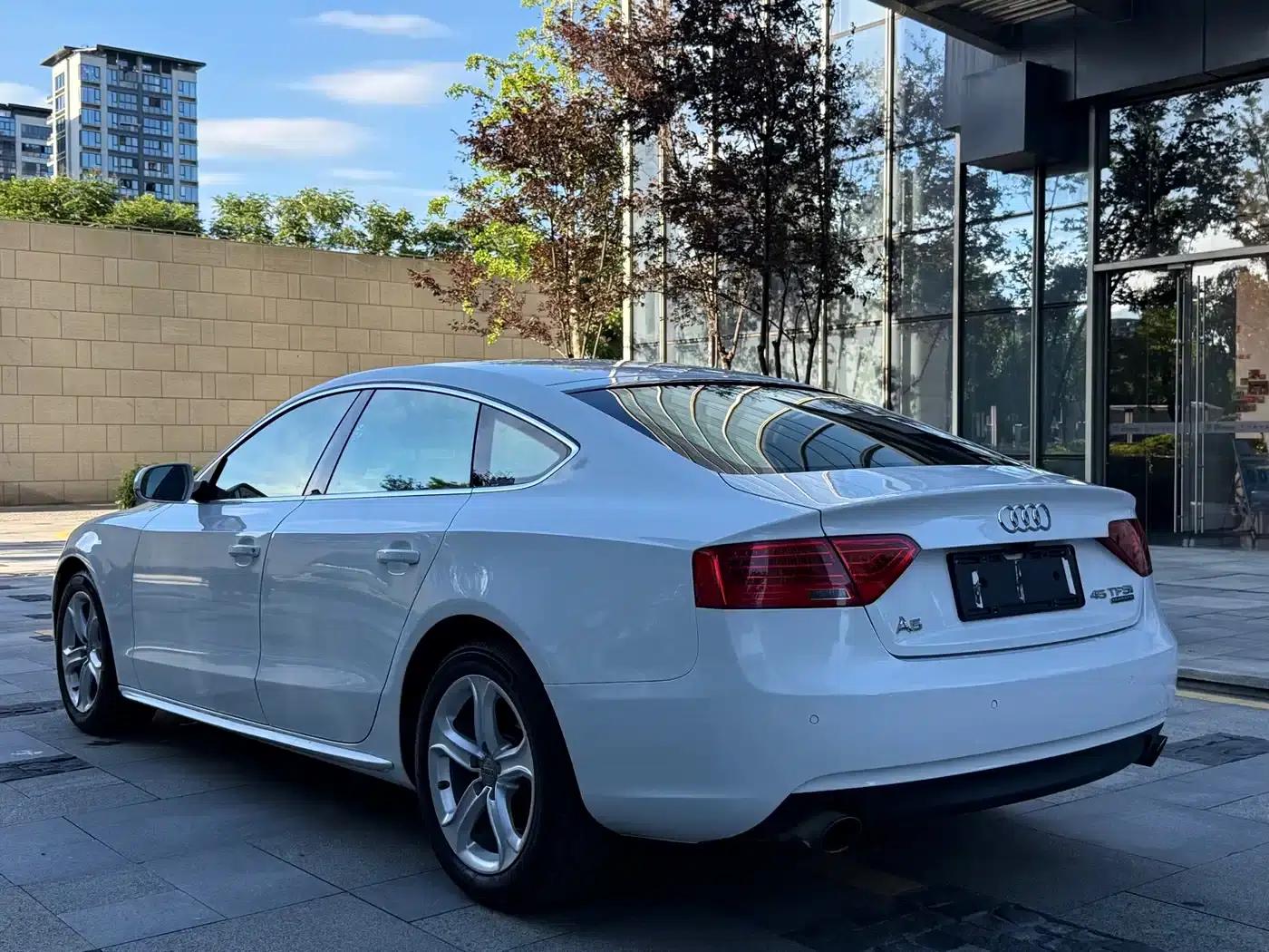 2014 Audi A5 Sportback 45 TFSI (Imported) — миниатюра 6