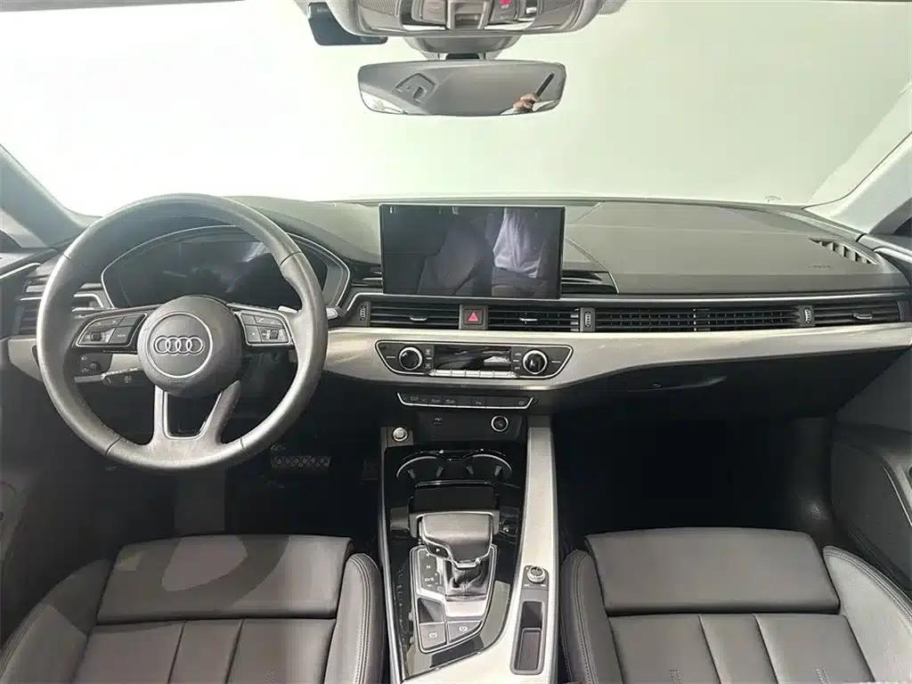 2023 Audi A5 Sportback 40 TFSI (Imported) - Fashionable and Dynamic Model — миниатюра 6