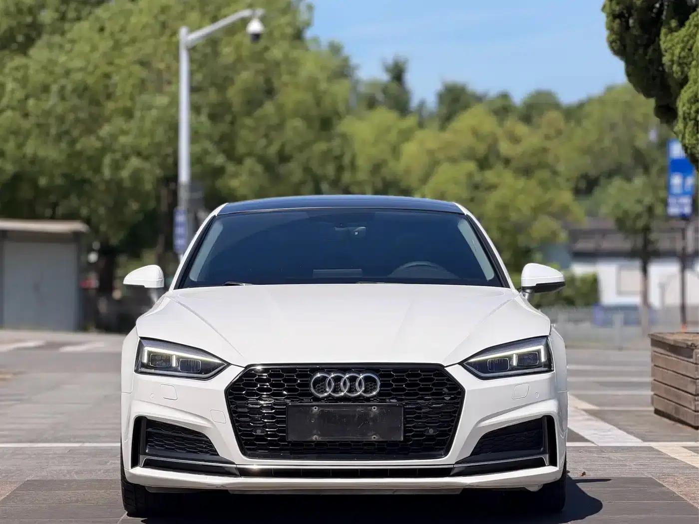 2017 Audi A5 Sportback 45 TFSI quattro (Imported) — миниатюра 2