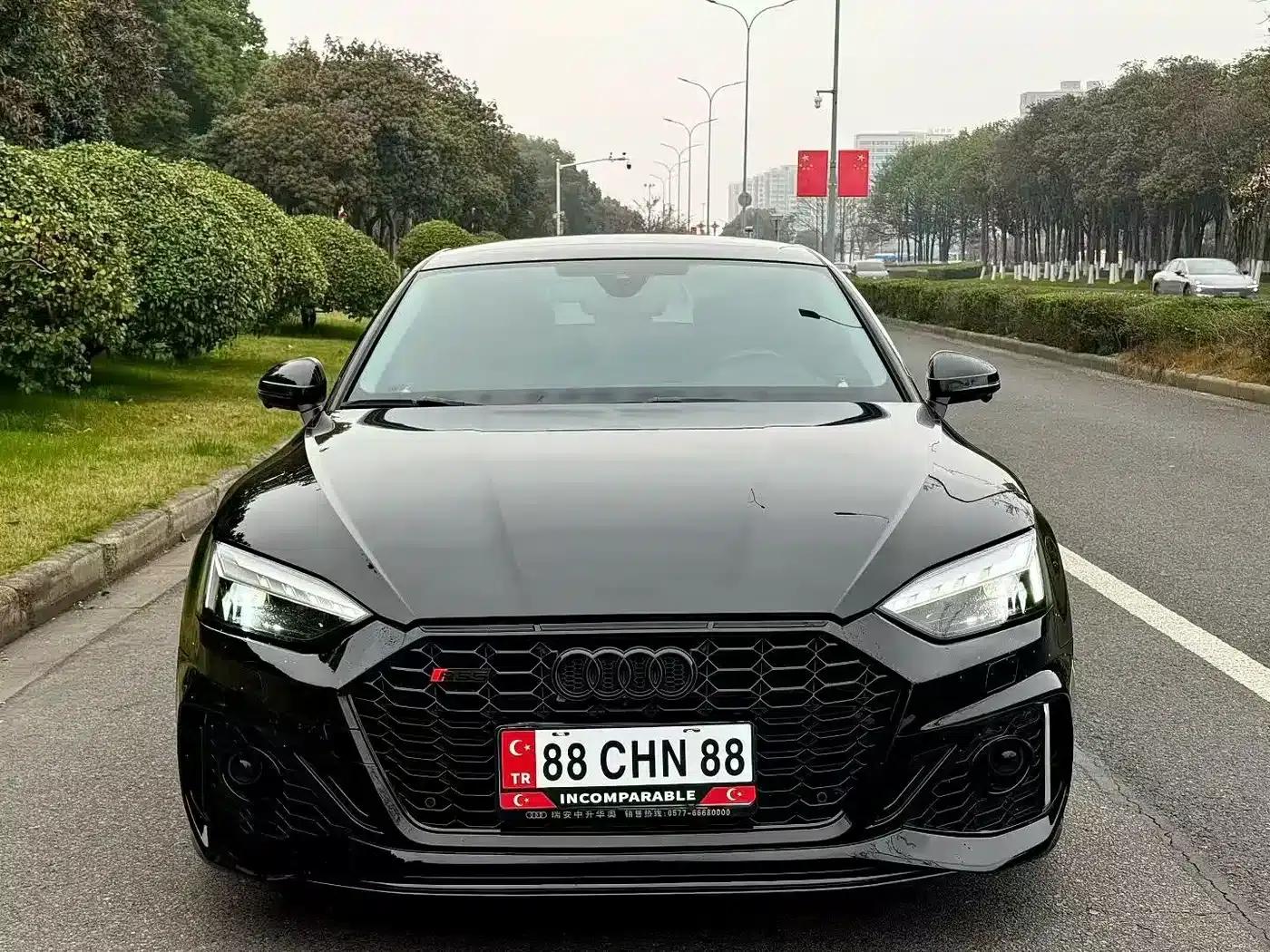 2017 Audi A5 Sportback 40 TFSI Fashion Edition (Imported) — миниатюра 1