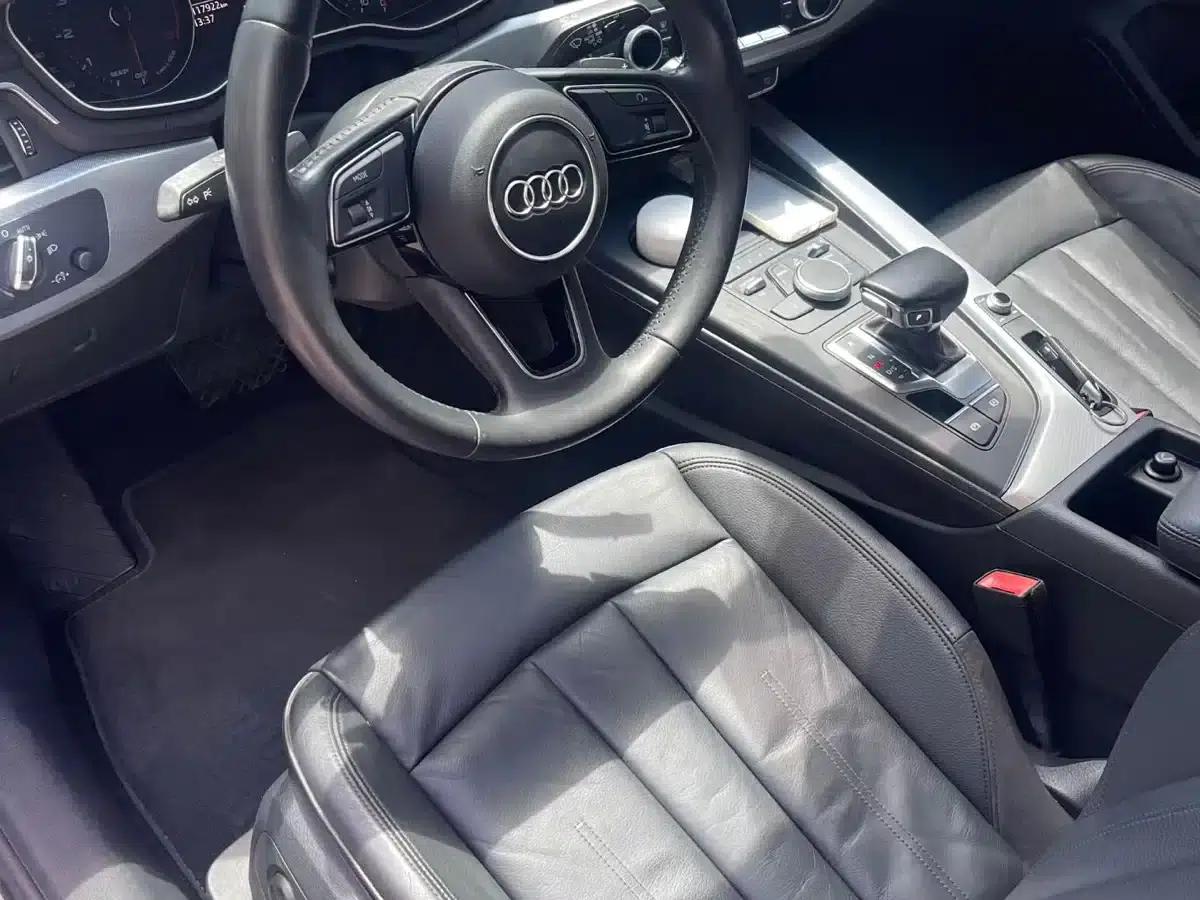 2017 Audi A5 Imported Coupe 40 TFSI Fashion Edition — миниатюра 4