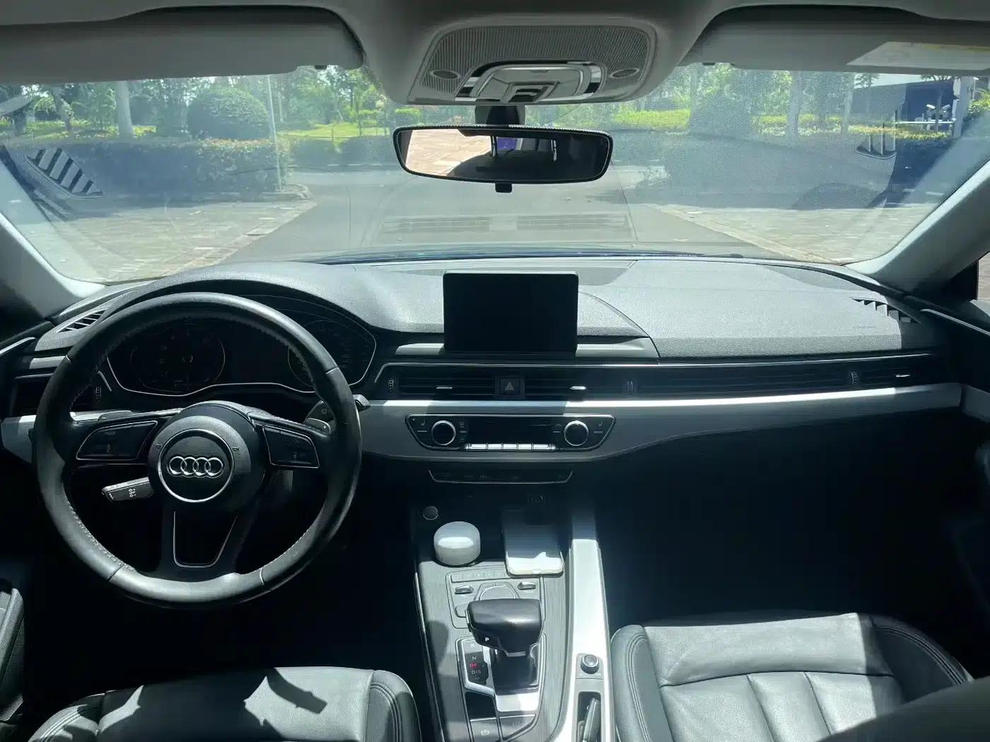 2017 Audi A5 Imported Coupe 40 TFSI Fashion Edition — миниатюра 5